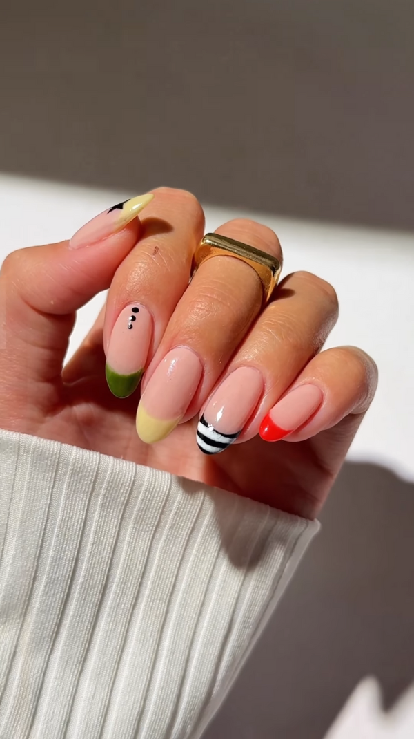 Farverige French tips
